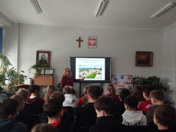 25edec48-6e07-4203-945d-80b968fd66e4