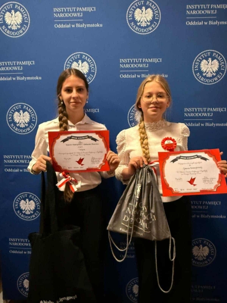 Kolejny sukces naszych śpiewających dziewcząt!