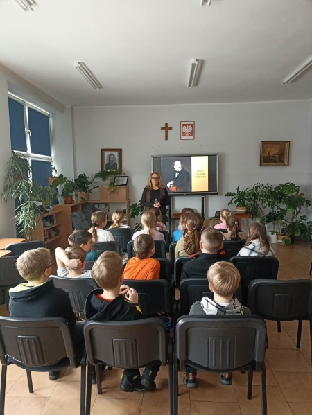 Zajęcia biblioteczne – „Hans Christian Andersen”